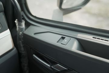 �й����� HOWO TH7�ؿ� 480���� 6X4 ǣ����ͼƬ