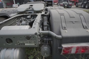 �й����� HOWO TH7�ؿ� 480���� 6X4 ǣ����ͼƬ