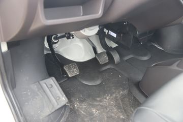 ���� ����V2 ������ 1.6L 105���� CNG 3.3�׵�������΢��(����)(BJ1030V5JC7-55)ͼƬ