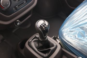 ���� ����V2 ������ 1.6L 122���� ���� 2.55��˫������΢��(BJ1030V5AV7-51)ͼƬ