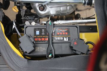 ���� ����V2 ������ 1.6L 122���� ���� 2.55��˫������΢��(BJ1030V5AV7-51)ͼƬ