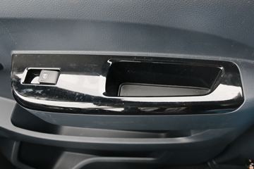 ���� ����V3 1.6L 122���� 3.7�׵�����ʽ΢��(����)(BJ5030XXY5JV7-32)ͼƬ