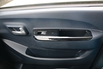 ���� ����V3 1.6L 122���� 3.7�׵�����ʽ΢��(����)(BJ5030XXY5JV7-32)ͼƬ