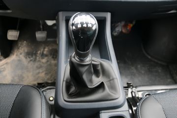 ���� ����V3 1.6L 122���� 3.7�׵�����ʽ΢��(����)(BJ5030XXY5JV7-32)ͼƬ