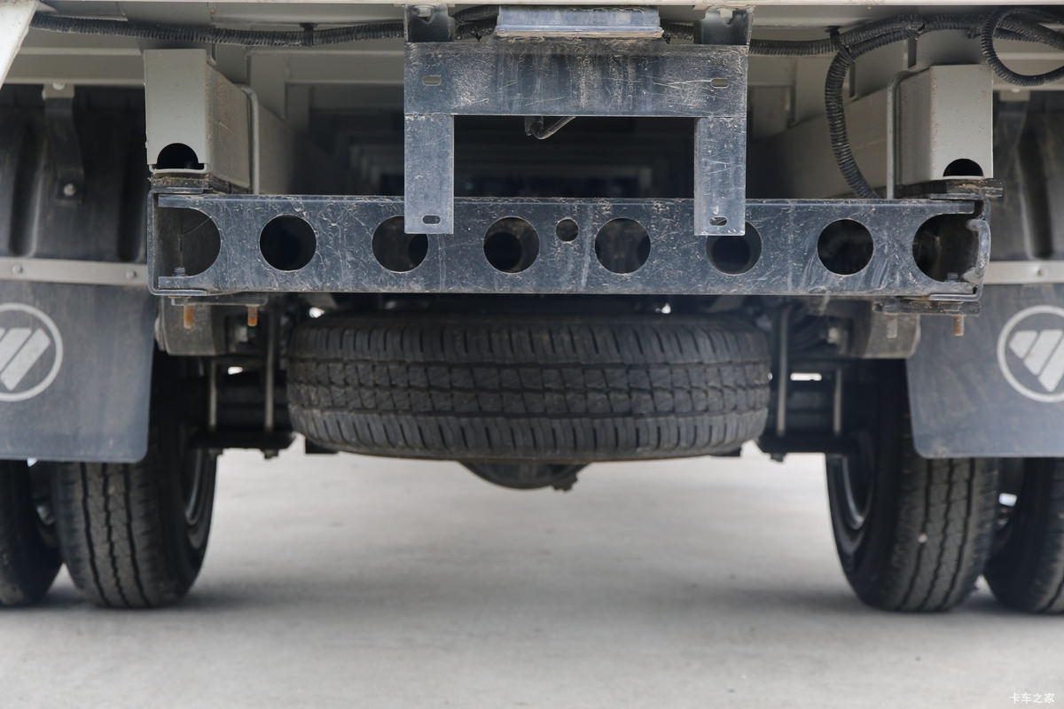  V3 1.6L 122 3.7׵ʽ΢()(BJ5030XXY5JV7-32)                                                