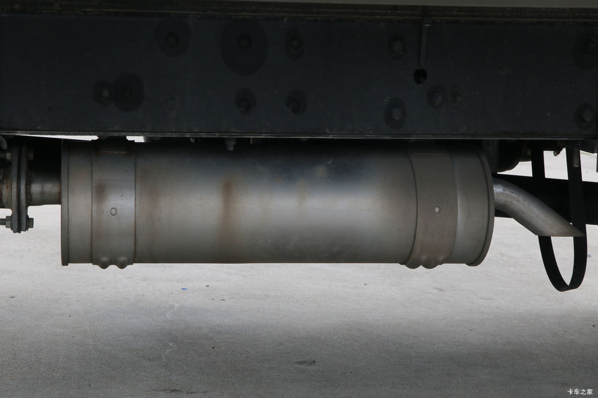  V3 1.6L 122 3.7׵ʽ΢()(BJ5030XXY5JV7-32)                                                