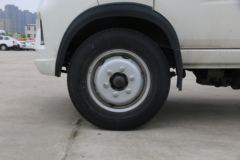福田 祥菱V3 1.6L 122马力 3.7米单排厢式微卡(国六)(BJ5030XXY5JV7-32)