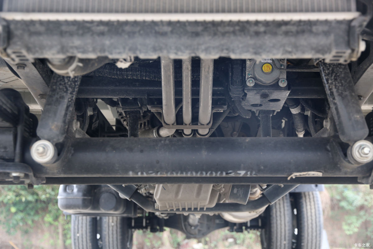 V3 1.6L 122 3.7׵ʽ΢()(BJ5030XXY5JV7-32)                                                