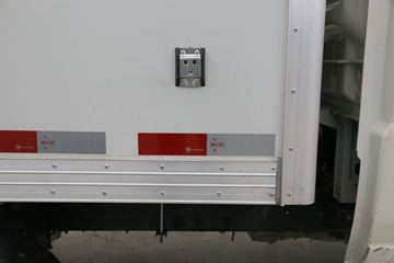  V3 1.6L 122 3.7׵ʽ΢()(BJ5030XXY5JV7-32)ͼƬ
