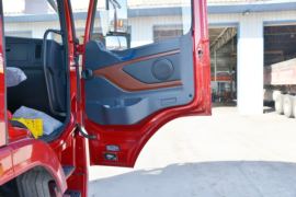 大运新N8E&nbsp;牵引车驾驶室                                               图片