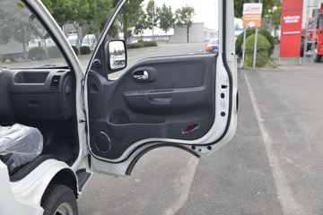 ���� ����X5 120���� 4X2 3.5����س�(����)(HFC5030XLCPV4E5B4S)ͼƬ