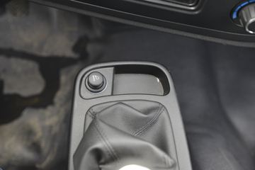 ���� ����X5 120���� 4X2 3.5����س�(����)(HFC5030XLCPV4E5B4S)ͼƬ