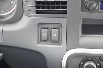 ���� ����V5 132���� 3.7�׵��������Ῠ(����)ͼƬ