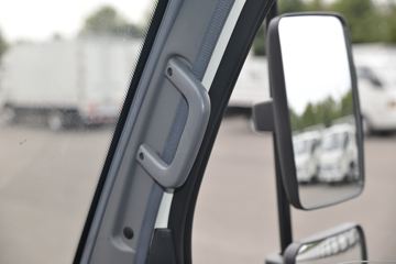 ���� ����H3 95���� 3.7�׵�����ʽ�Ῠ(����)ͼƬ