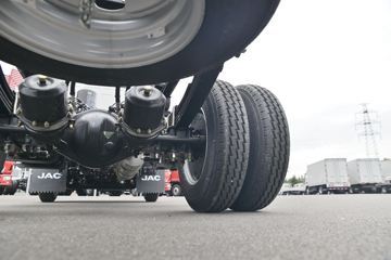 ���� ����H3 95���� 3.7�׵�����ʽ�Ῠ(����)ͼƬ