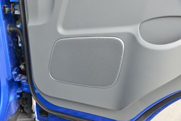 ���� ����˹V8 170���� 5.48���Ű������ػ���ͼƬ