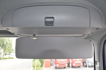 ���� ����˹V8 170���� 5.48���Ű������ػ���ͼƬ