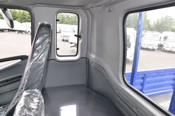 ���� ����˹V8 170���� 5.48���Ű������ػ���ͼƬ