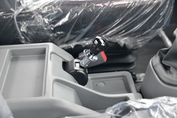 ���� ����˹V8 170���� 5.48���Ű������ػ���ͼƬ