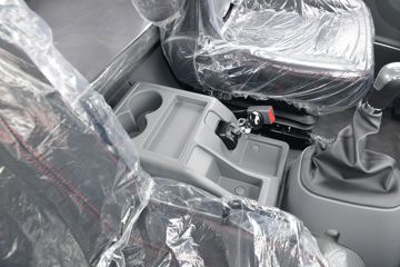 ���� ����˹V8 170���� 5.48���Ű������ػ���ͼƬ