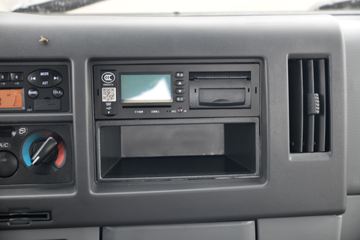 ���� ����˹V8 170���� 5.48���Ű������ػ���ͼƬ