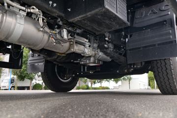 ���� ����˹V8 170���� 5.48���Ű������ػ���ͼƬ