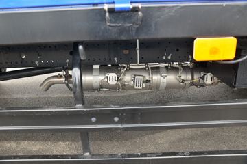 ���� ����˹V8 170���� 5.48���Ű������ػ���ͼƬ