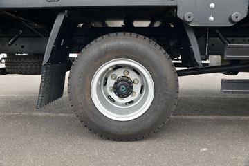 ���� ����˹V8 170���� 5.48���Ű������ػ���ͼƬ