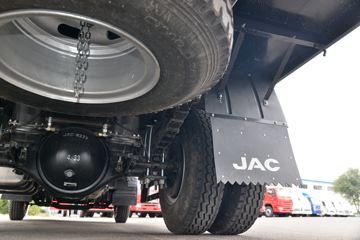 ���� ����˹V8 170���� 5.48���Ű������ػ���ͼƬ