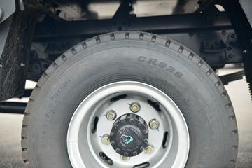 ���� ����˹V8 170���� 5.48���Ű������ػ���ͼƬ