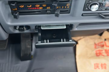 ���� ��ʮ��100P 120���� 3.235��˫�������Ῠ(����)(QL1043BUHW)ͼƬ