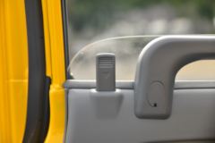 庆铃 五十铃100P 120马力 3.235米双排栏板轻卡(国六)(QL1043BUHW)