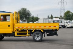 庆铃 五十铃100P 120马力 3.235米双排栏板轻卡(国六)(QL1043BUHW)