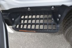 庆铃 铃咖 标载版 150马力 4.13米单排厢式轻卡(QL5049XXYNBHA)
