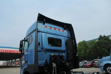 ���� ��ԽQ7�ؿ� 460���� 6X4 ǣ����(����)ͼƬ