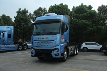 ���� ��ԽQ7�ؿ� 460���� 6X4 ǣ����(����)ͼƬ