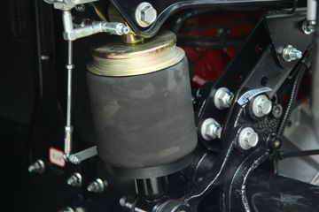 ���� ��ԽQ7�ؿ� 460���� 6X4 ǣ����(����)ͼƬ