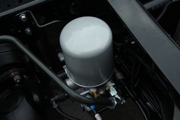 ���� ��ԽQ7�ؿ� 460���� 6X4 ǣ����(����)ͼƬ