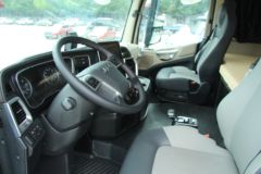 江淮 超越Q7重卡 460马力 6X4 牵引车(国六)