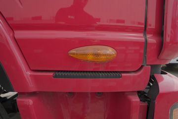 ���� ����˹Q9 220���� 4X2 8.2����ʽ�ػ���(����)(HFC5181XXYB80K1E4S)ͼƬ