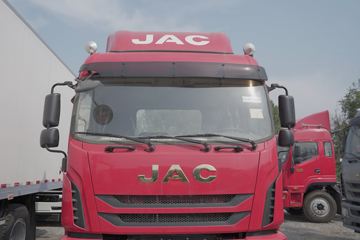 ���� ����˹Q9 220���� 4X2 8.2����ʽ�ػ���(����)(HFC5181XXYB80K1E4S)ͼƬ