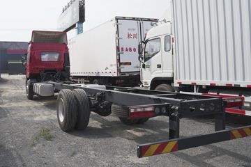 ���� ����˹Q9 220���� 4X2 8.2����ʽ�ػ���(����)(HFC5181XXYB80K1E4S)ͼƬ