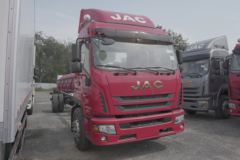 江淮 德沃斯Q9 220马力 4X2 8.2米厢式载货车(国六)(HFC5181XXYB80K1E4S)