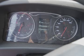 ���� ����˹Q9 220���� 4X2 8.2����ʽ�ػ���(����)(HFC5181XXYB80K1E4S)ͼƬ