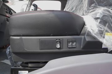 ���� ����˹Q9 220���� 4X2 8.2����ʽ�ػ���(����)(HFC5181XXYB80K1E4S)ͼƬ