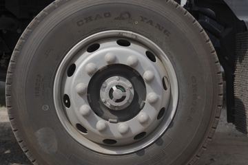 ���� ����˹Q9 220���� 4X2 8.2����ʽ�ػ���(����)(HFC5181XXYB80K1E4S)ͼƬ