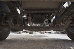 江淮 德沃斯Q9 220马力 4X2 8.2米厢式载货车(国六)(HFC5181XXYB80K1E4S)