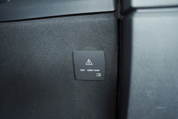 ���� �����K7�ؿ� ���ʰ� 490���� 8X4 9.3�� AMT�Զ�����դʽ�ػ���(����)ͼƬ