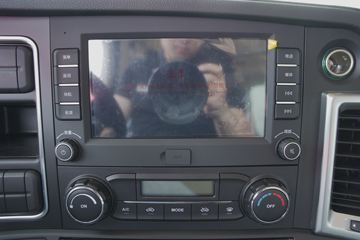 ���� �����K7�ؿ� ���ʰ� 490���� 8X4 9.3�� AMT�Զ�����դʽ�ػ���(����)ͼƬ