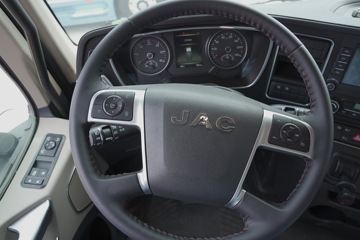 ���� �����K7�ؿ� ���ʰ� 490���� 8X4 9.3�� AMT�Զ�����դʽ�ػ���(����)ͼƬ